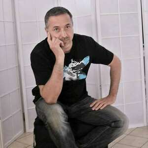 Laurent Jean François  Ambonil, Praticien de médecine alternative