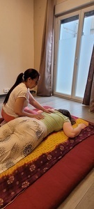 Laetiti Goddard Praticien Zen Shiatsu & Réflexologue RNCP Lyon, Professionnel de santé