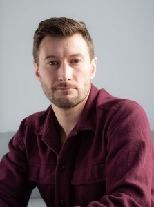 Damien Doussot Verson, Professionnel de santé