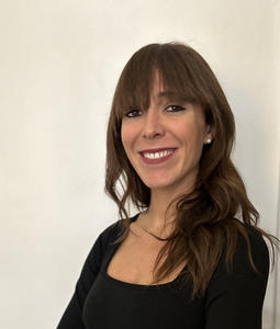 Dr Léa BARBASSE - Chirurgie Plastique, Esthétique et Reconstructrice Bordeaux, Professionnel de santé