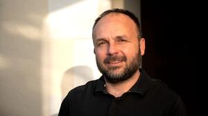 Flavien Bayonne Pougues-les-Eaux, Hypnose, Musicothérapie, Thérapeute