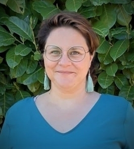 Laetitia Boisson Paris 11, Praticien de médecine alternative