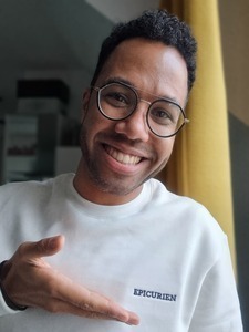 Fabien Sodji EI La Riche, Professionnel de santé