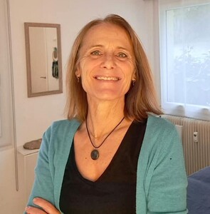 Emmanuelle RIGOLET Lyon, Magnétisme, Massage bien-être, Réflexologie, Techniques énergétiques